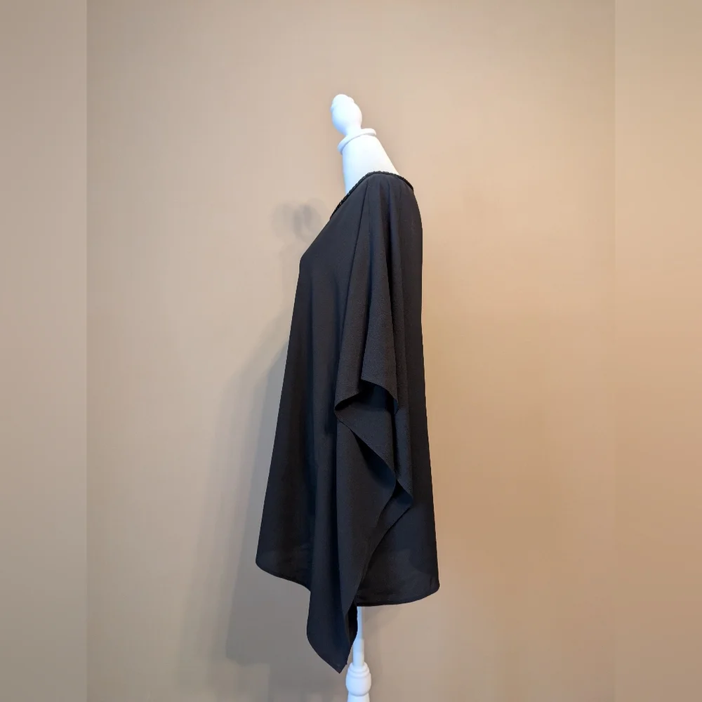 Michael Kors Women's Black Tunic Poncho Gold Chain Neckline Size L/XL